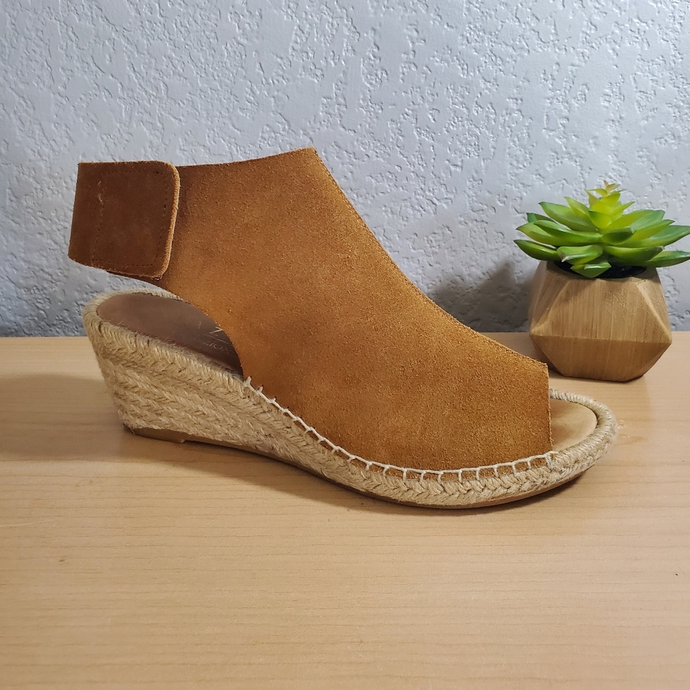 Lazio Collezione Cognac Brown wedge shoes/sandals